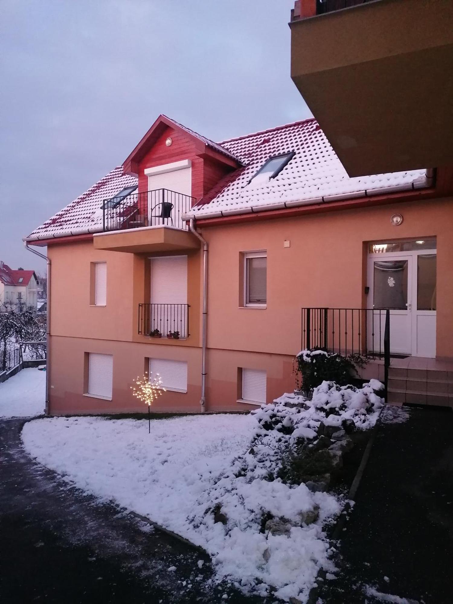 Zita Apartman إغير المظهر الخارجي الصورة